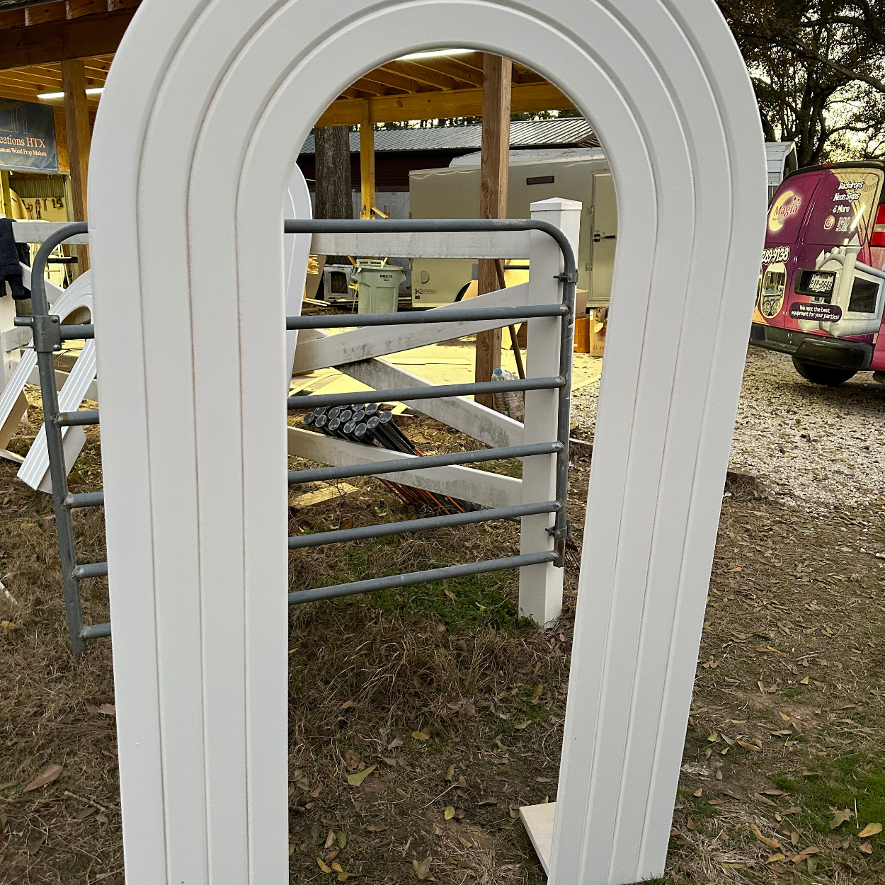 Flat arch W/lines